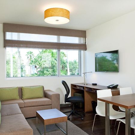 Готель Element Miami Doral Sweetwater Екстер'єр фото